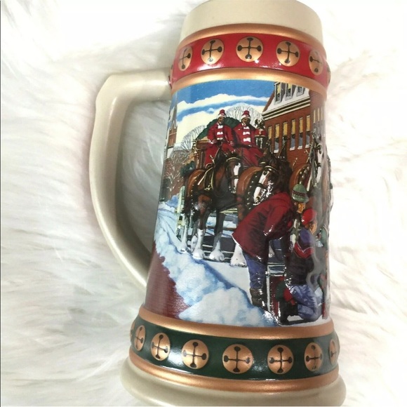 BUDWEISER 1994 Holiday Series Beer Stein - Picture 1 of 8